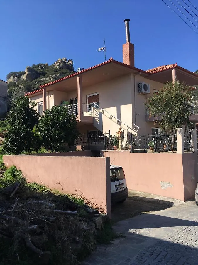 הוילה סיקיה Ploumis House יוון